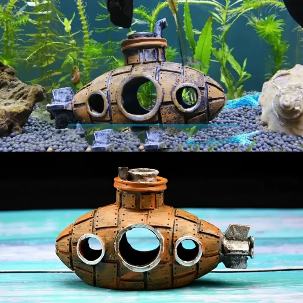 Ornement sous-marin bronze installé dans un aquarium